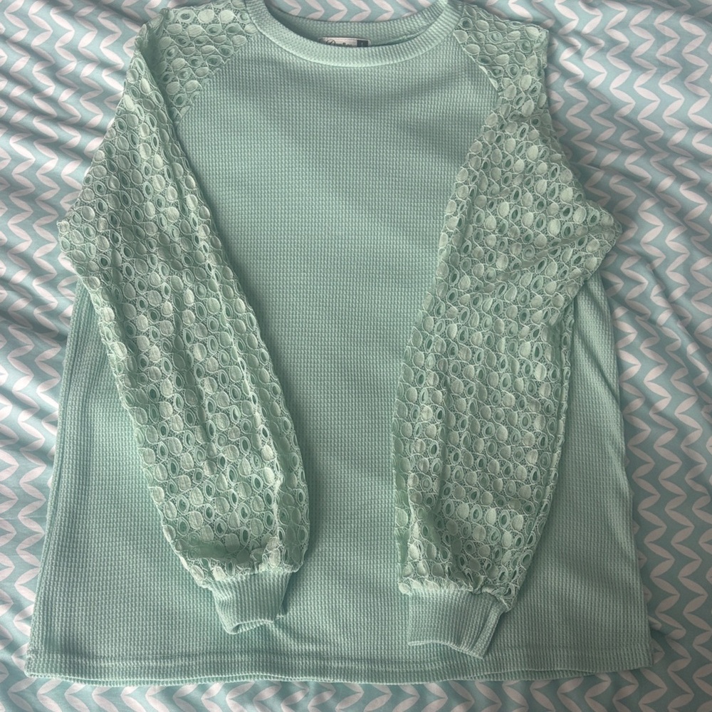 Mint Lace Sleeve Blouse